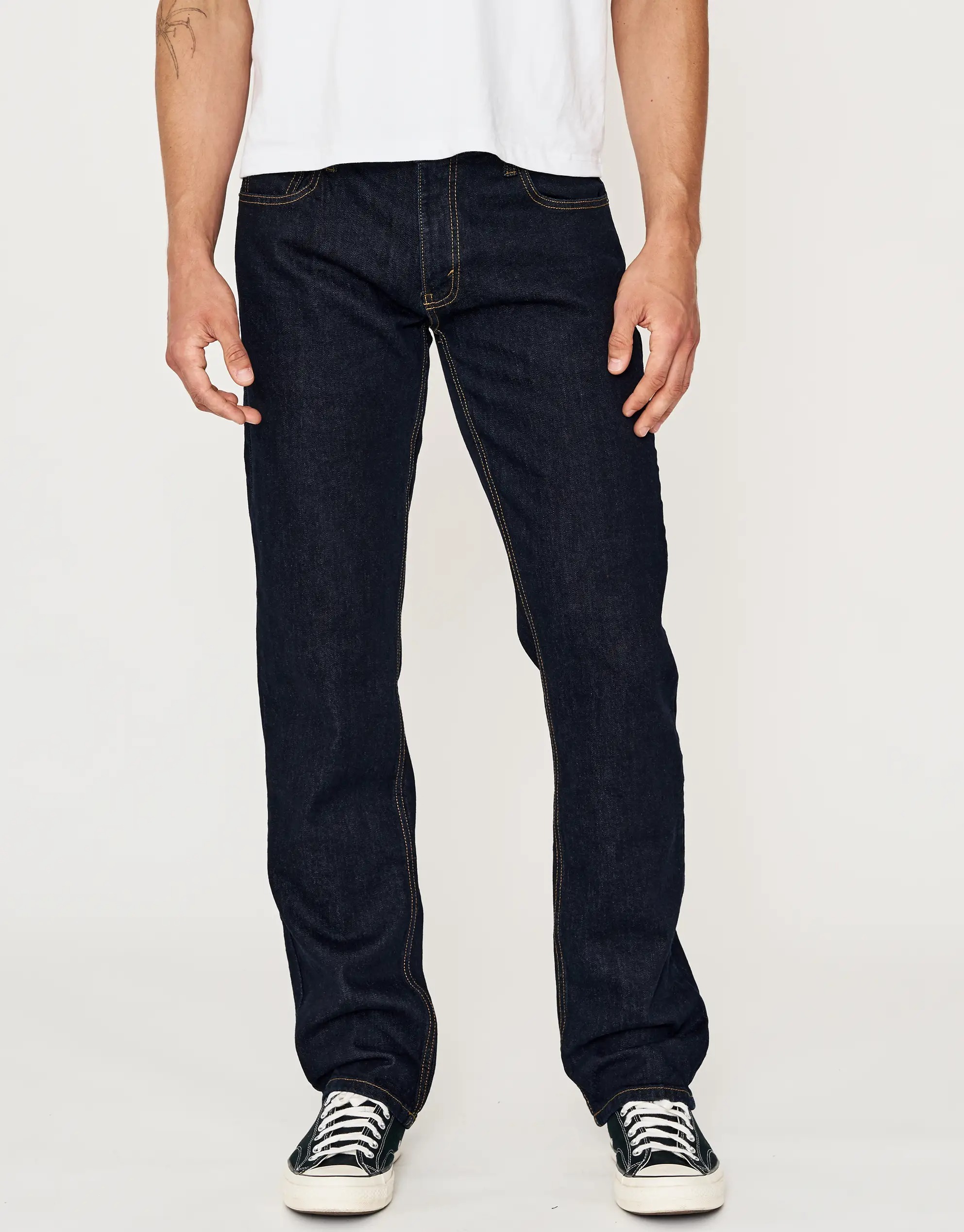 Taper Fit Jeans in Raw