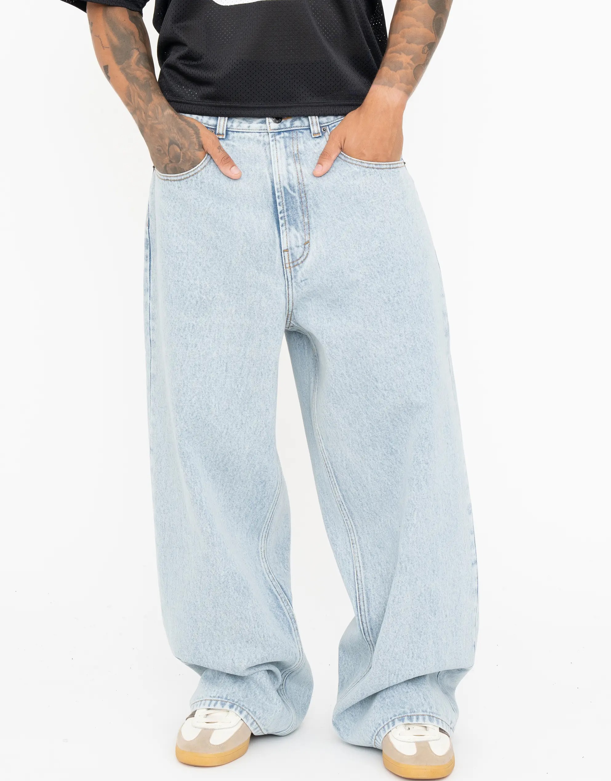 Extra Baggy Fit Jeans in Coast Blue